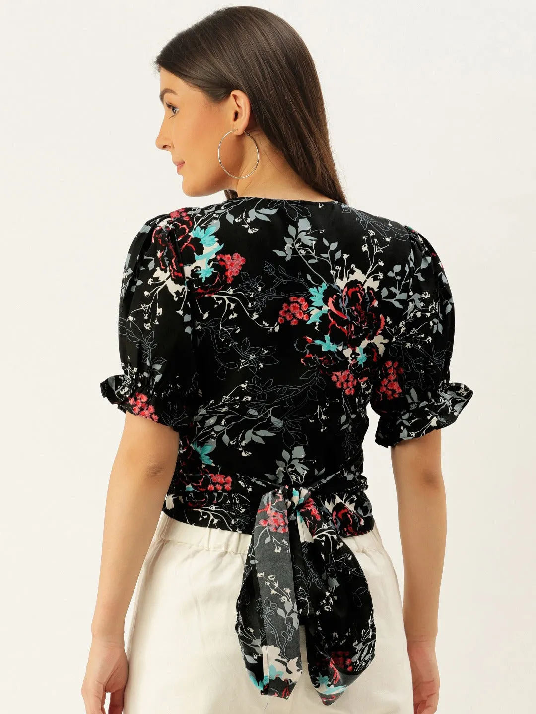 Berrylush Women Black Floral Printed Crop Wrap Top