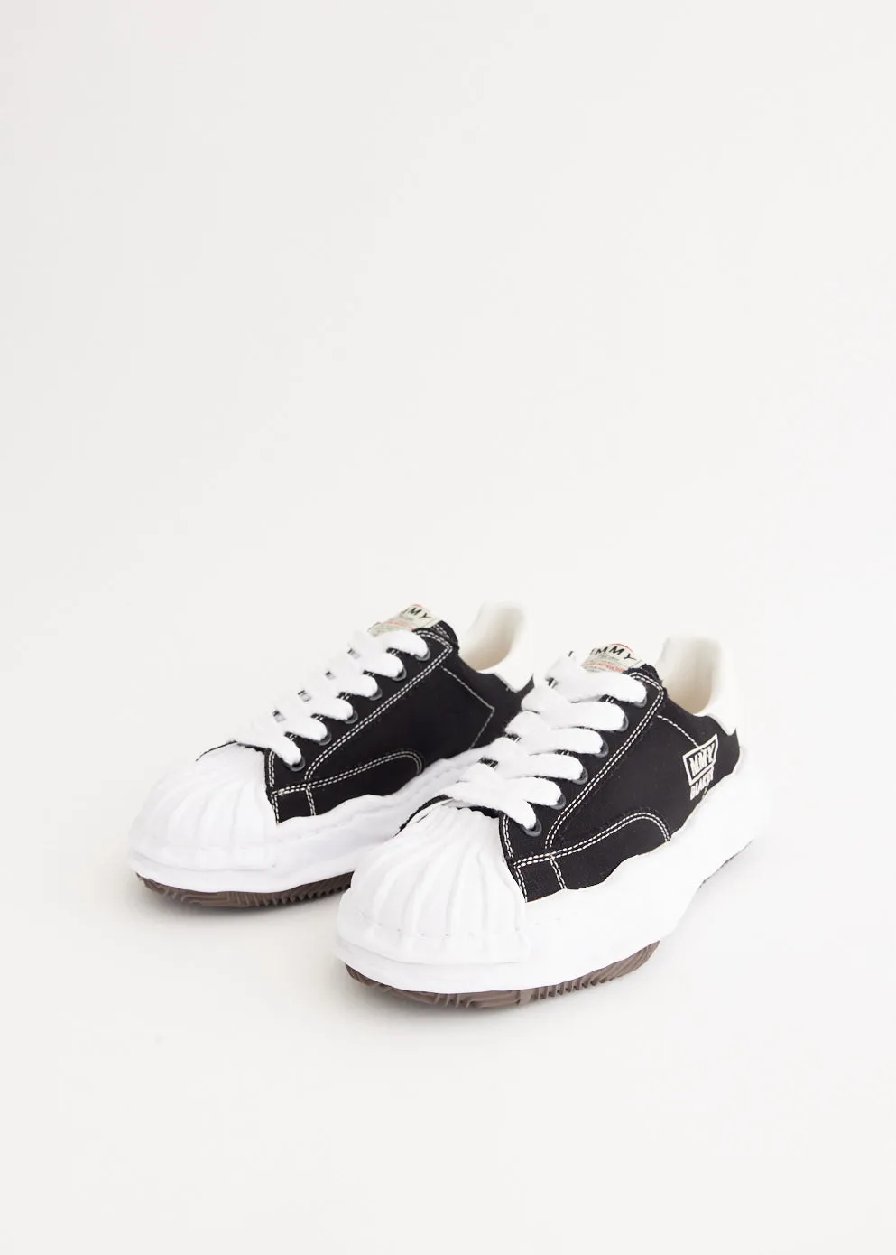 Blakey Low Top Sneakers