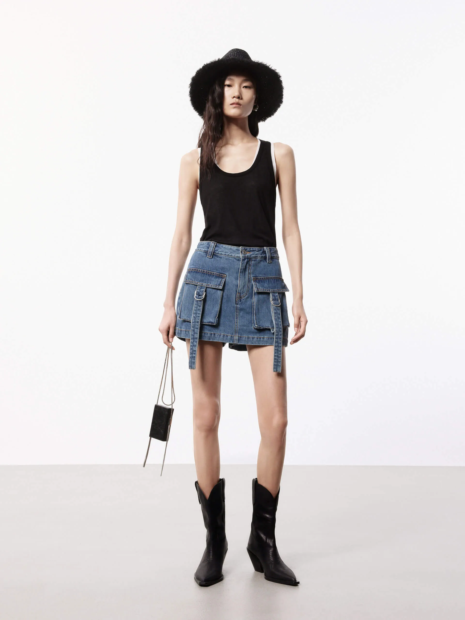 Cargo Pocket Denim Skorts