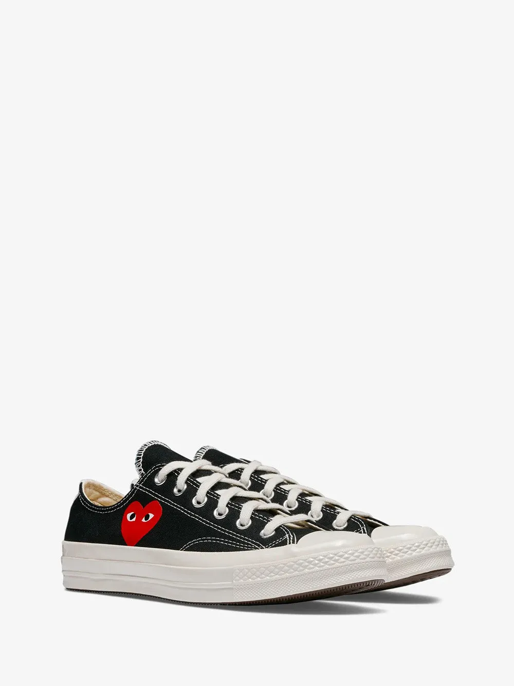 Converse Low 'Chuck Taylor' Sneakers Small Heart - Black