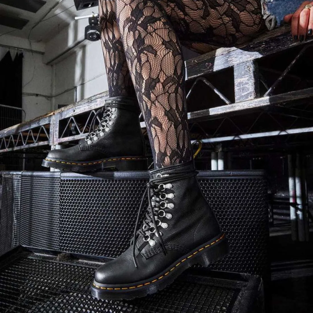 Dr Martens 1460 Pascal Laced 8 up Boot Black