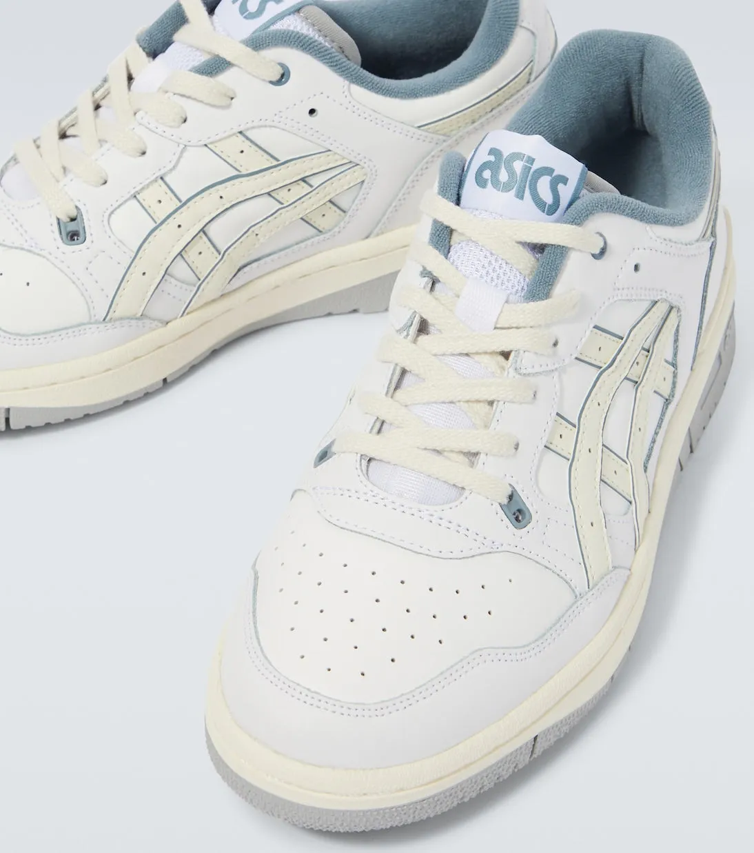 ex89 Asics leather low top sneakers, white