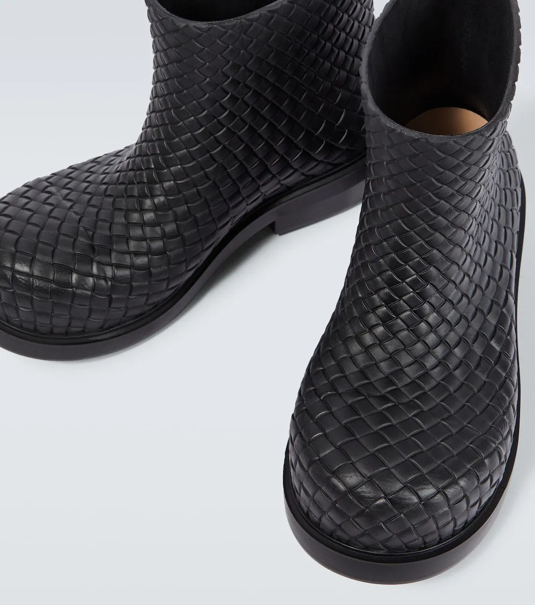 Fireman boots with intreccio pattern Bottega Veneta, black