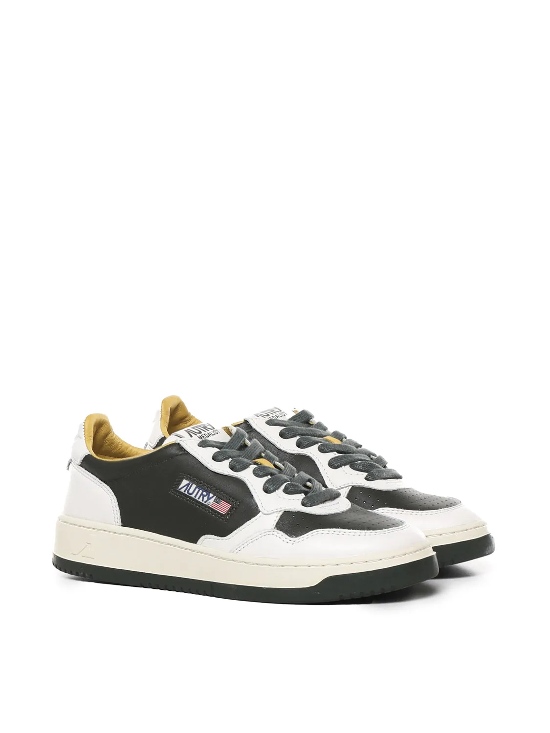 Medalist Low Sneakers in Black and White