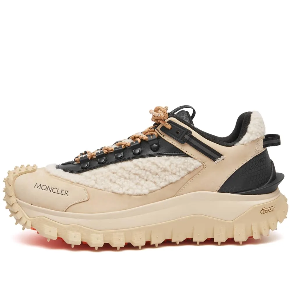 Moncler Trailgrip Low Top Sneakers, Beige/Black