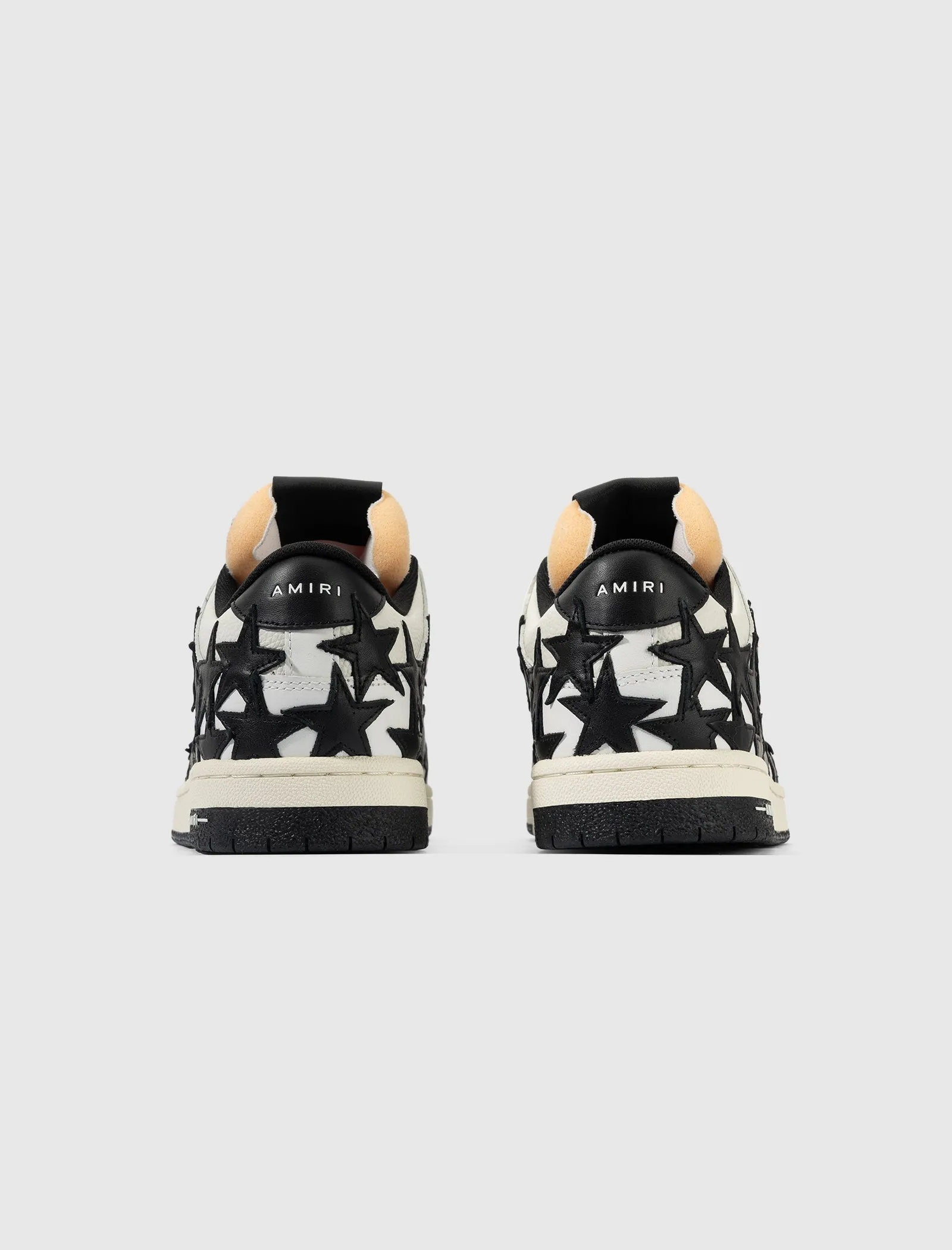 STARS COURT LOW TOP "BLACK"