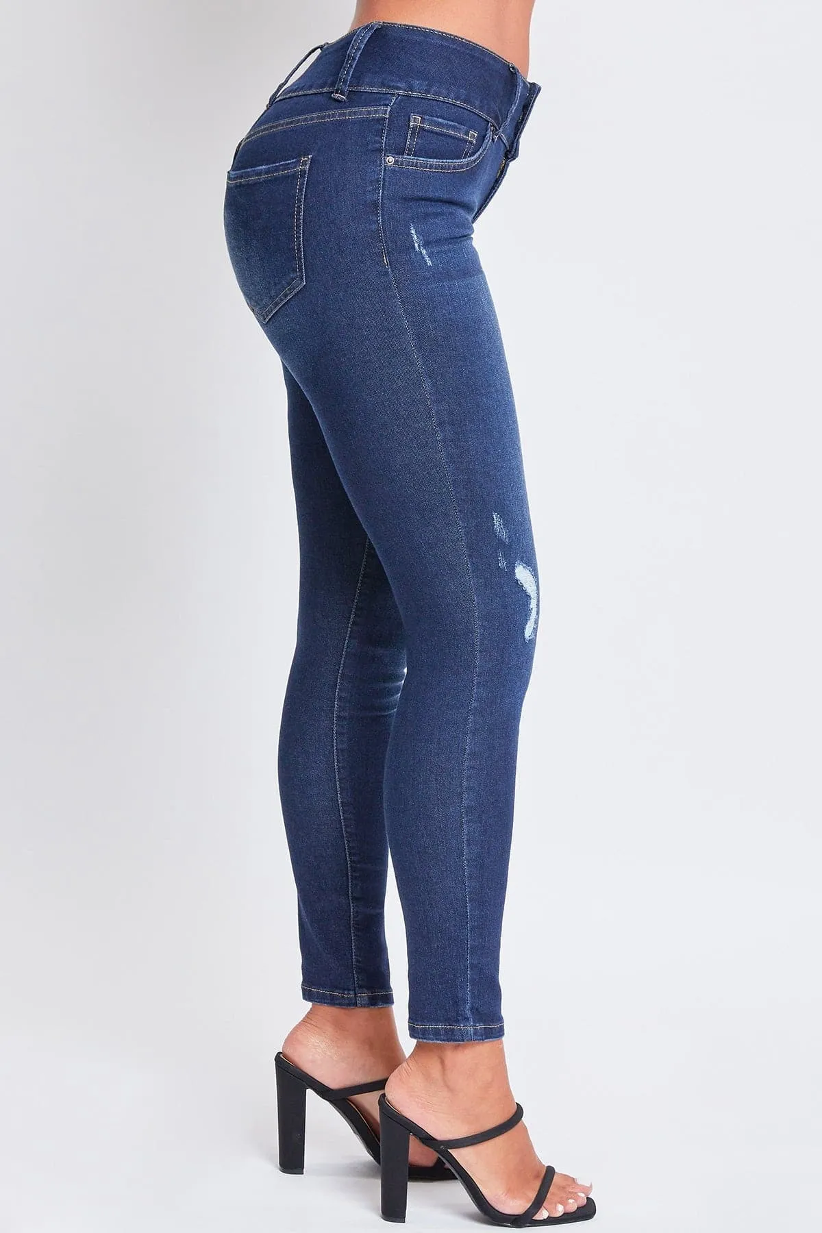 Women's Sustainable Essential Distressed Skinny Jean