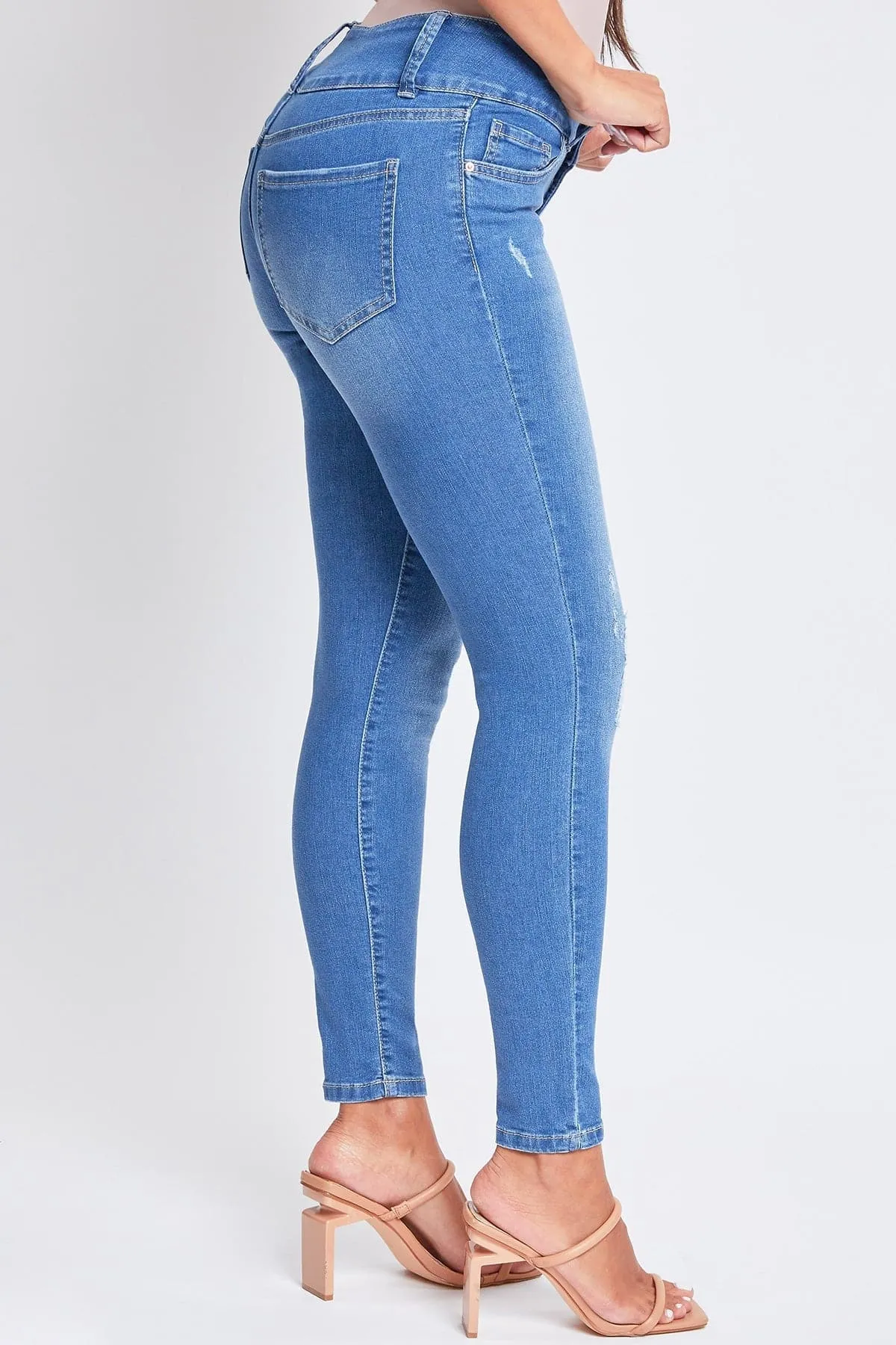 Women's Sustainable Essential Distressed Skinny Jean