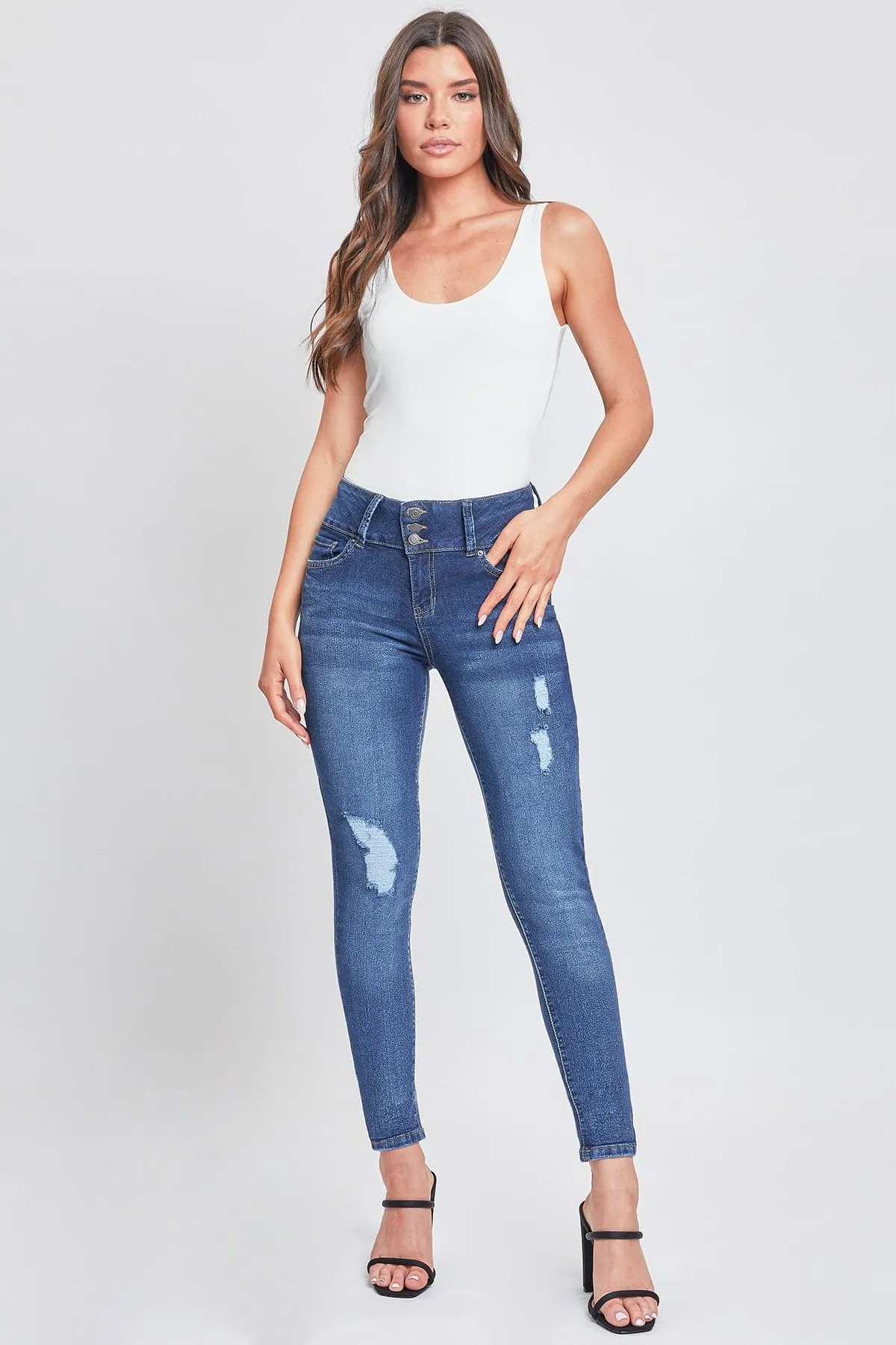 Women's Sustainable Essential Distressed Skinny Jean